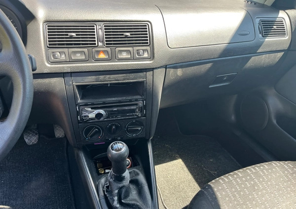 Volkswagen Golf cena 6800 przebieg: 226000, rok produkcji 2003 z Nowy Wiśnicz małe 92